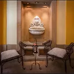De Lux * Augusta