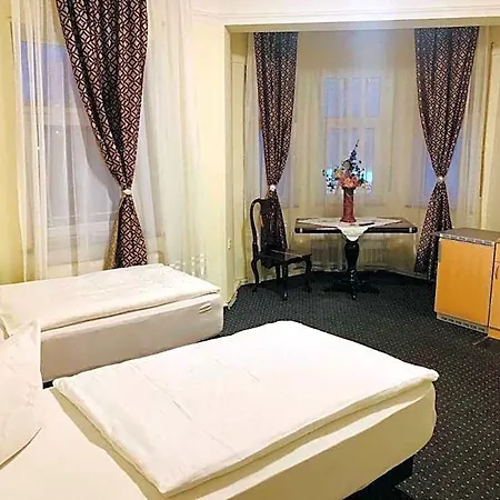 De Lux Hotel Augusta
